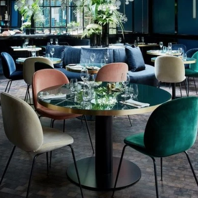 2.0 Dining Table Black