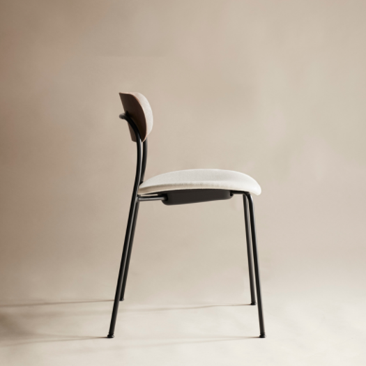 Pavilion Chair AV3