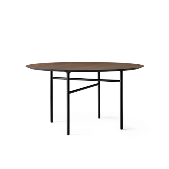 Snaregade Dining Table