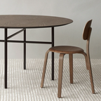Snaregade Dining Table