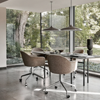 Snaregade Dining Table