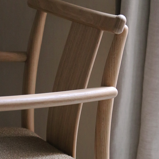 Merkur Dining Chair W / Armrests